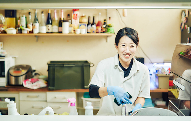 理由2　女性のひとり暮らしでも安心！女性代表のハウスクリーニング店です